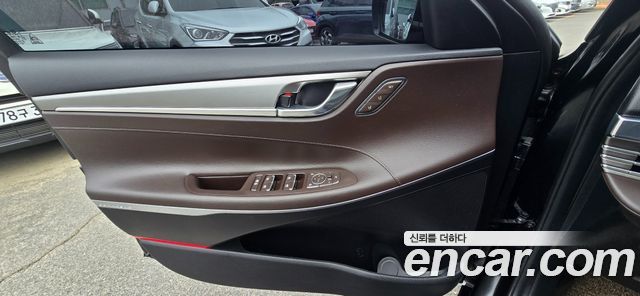 Hyundai Grandeur 2022 — photo 14