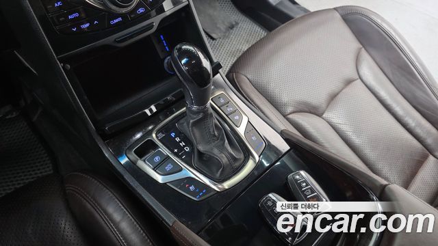 Hyundai Grandeur 2011 — photo 9
