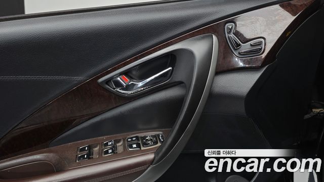 Hyundai Grandeur 2011 — photo 16