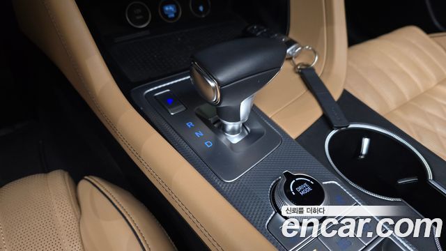 Genesis G70 2021 — photo 9
