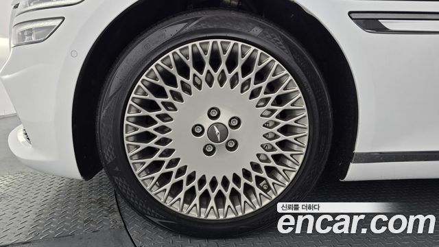Genesis G80 2022 — photo 5