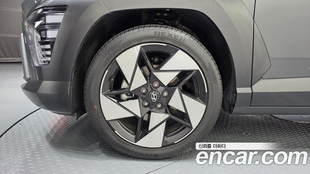 Hyundai Kona 2025 — photo 5