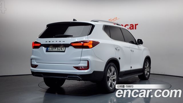 KG Mobility Rexton 2021 — photo 2