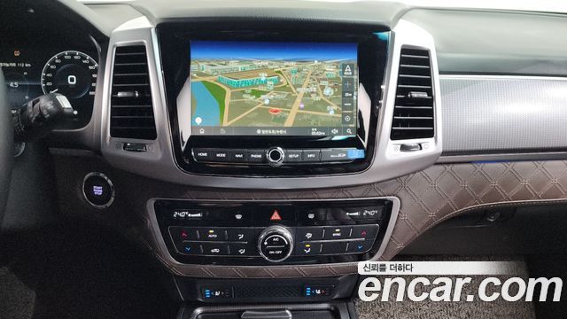 KG Mobility Rexton 2021 — photo 15
