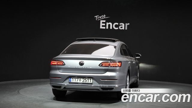 Volkswagen Arteon 2023 — photo 4
