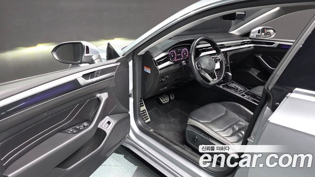 Volkswagen Arteon 2023 — photo 11