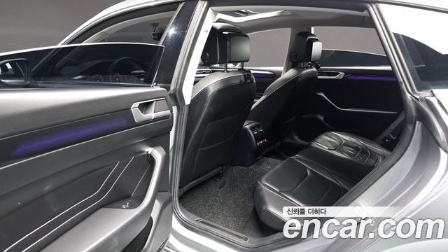 Volkswagen Arteon 2023 — photo 12