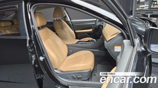 Hyundai Sonata 2021 — photo 12