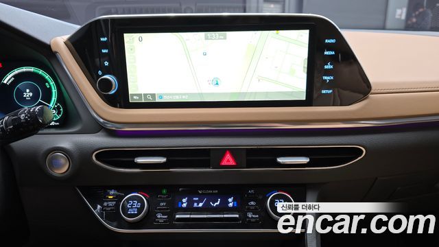 Hyundai Sonata 2021 — photo 18