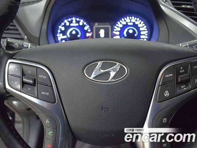 Hyundai Grandeur 2016 — photo 17