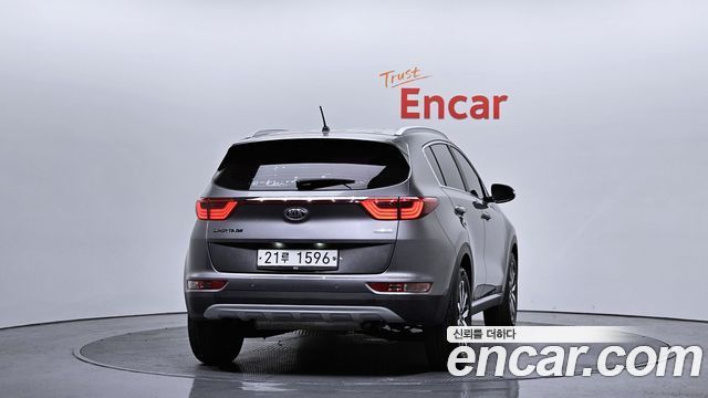 Kia Sportage 2018 — photo 4