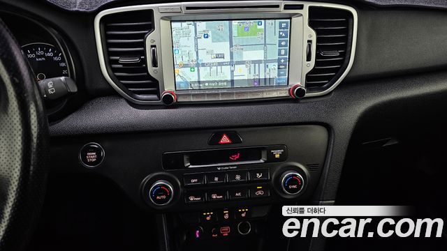 Kia Sportage 2018 — photo 15