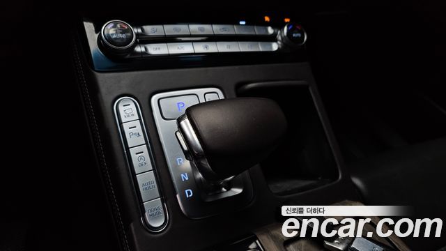 Genesis G90 2020 — photo 9
