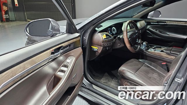 Genesis G90 2020 — photo 11