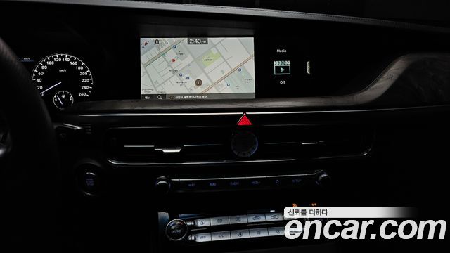 Genesis G90 2020 — photo 14