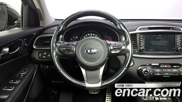 Kia Sorento 2017 — photo 13