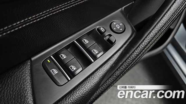 BMW 5-Series 2018 — photo 18