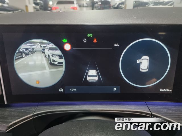 Hyundai Santafe 2025 — photo 8