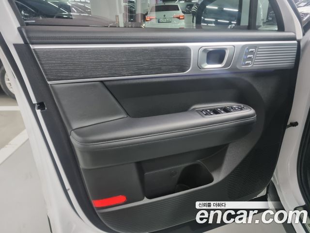 Hyundai Santafe 2025 — photo 11