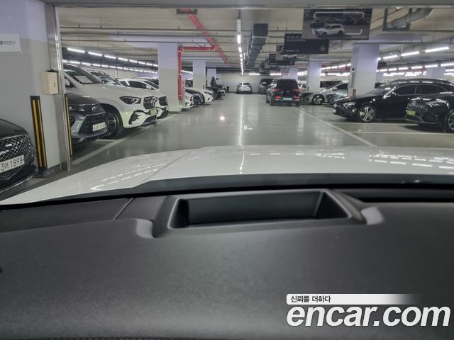 Hyundai Santafe 2025 — photo 17