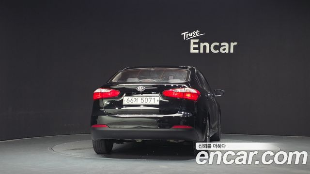 Kia K3 2015 — photo 4