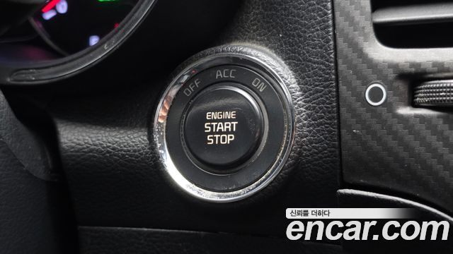 Kia K3 2015 — photo 16