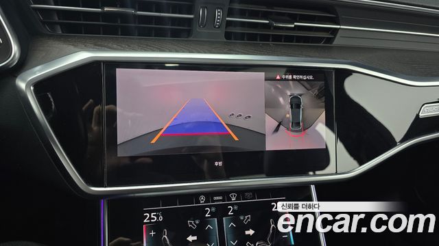 Audi A6 2021 — photo 17