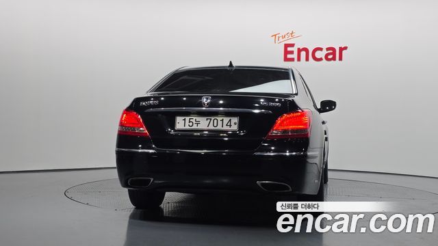 Hyundai Equus 2012 — photo 4