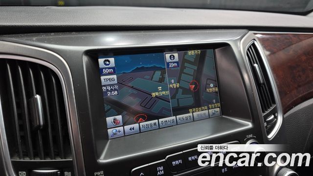 Hyundai Equus 2012 — photo 14