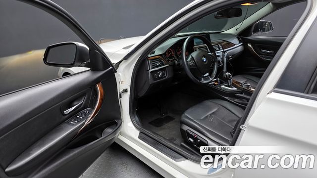 BMW 3-Series 2014 — photo 11