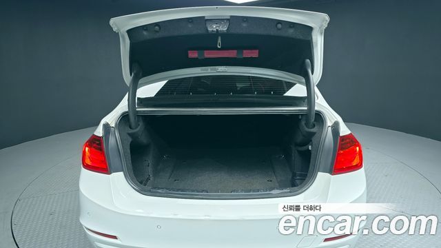 BMW 3-Series 2014 — photo 20