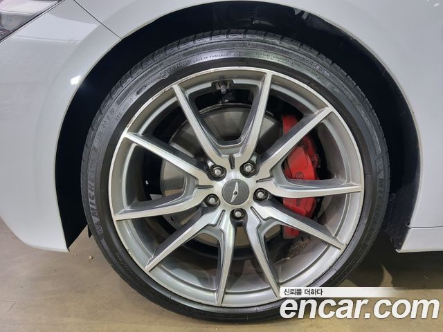 Genesis G70 2018 — photo 5