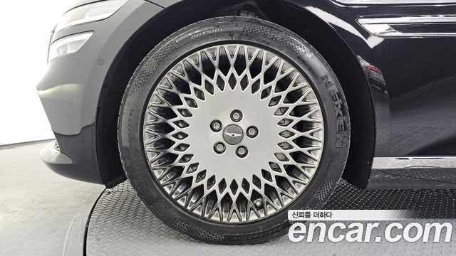 Genesis G80 2022 — photo 5