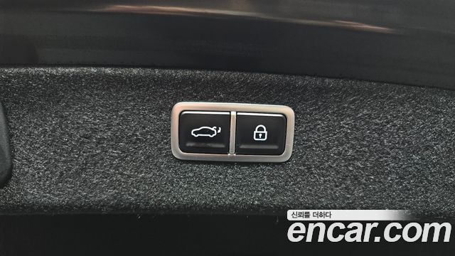 Genesis G80 2022 — photo 20
