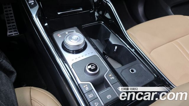 Kia Sorento 2024 — photo 9
