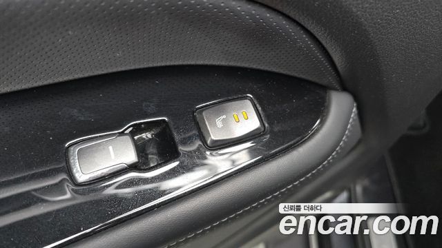 KG Mobility Rexton 2018 — photo 19