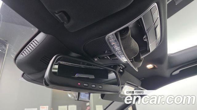 Mercedes-Benz S-Class 2016 — photo 16