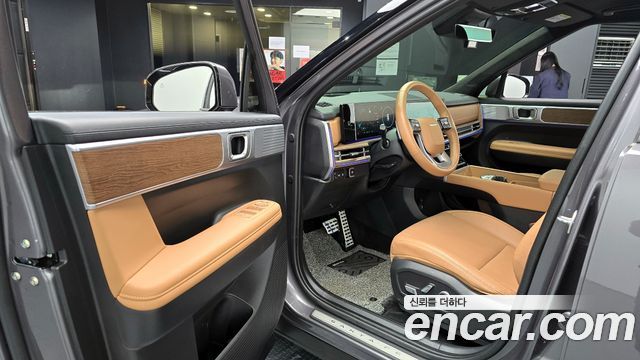 Hyundai Santafe 2025 — photo 11