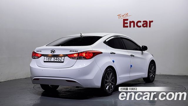 Hyundai AVANTE 2012 — photo 2