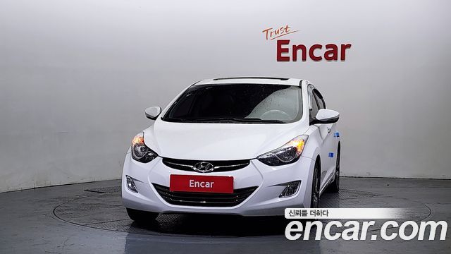 Hyundai AVANTE 2012 — photo 3