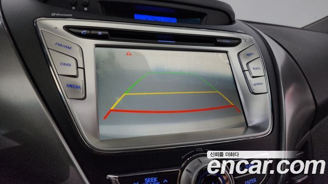 Hyundai AVANTE 2012 — photo 18