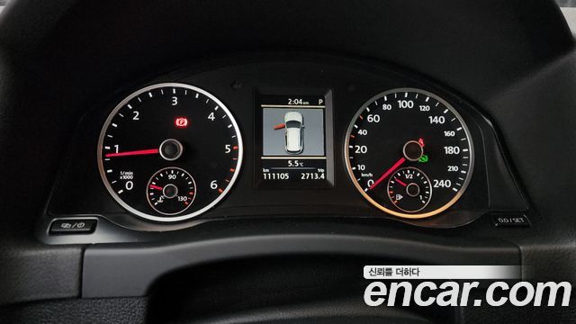 Volkswagen Tiguan 2014 — photo 8