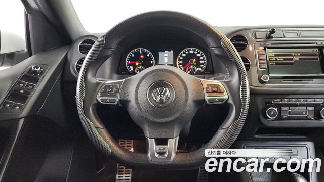 Volkswagen Tiguan 2014 — photo 13