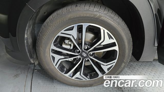 Hyundai Santafe 2019 — photo 5