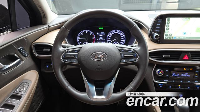 Hyundai Santafe 2019 — photo 13