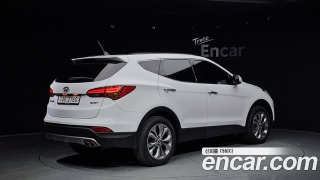 Hyundai Santafe 2014 — photo 2