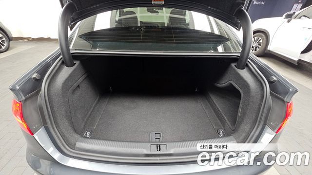 Audi A4 2015 — photo 20