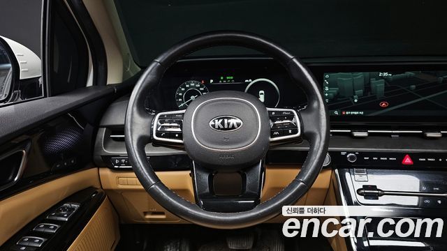 Kia Canival 2021 — photo 13
