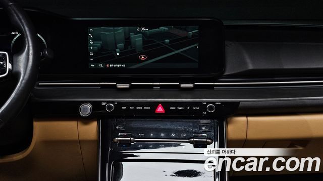 Kia Canival 2021 — photo 14