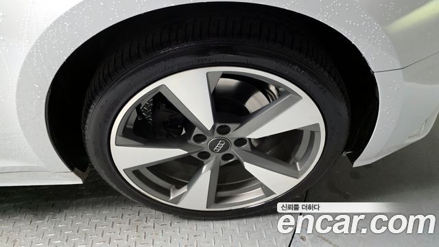 Audi A5 2021 — photo 5